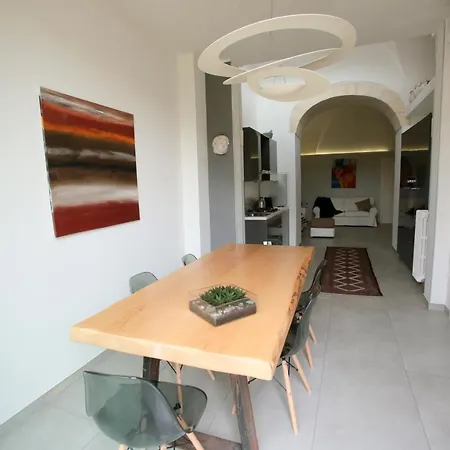Villino Quattro Stagioni * レッチェ
